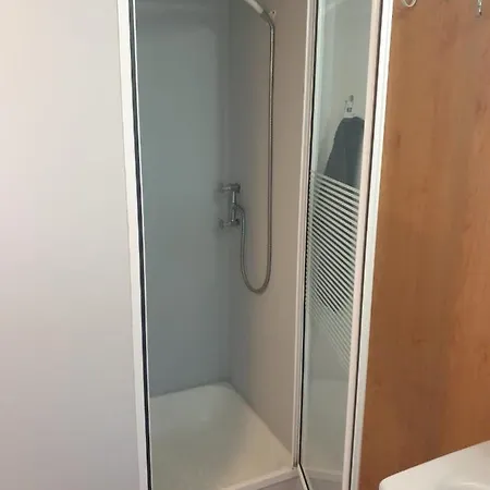 Nyaraló Dragonfly Chalet Burghorn *